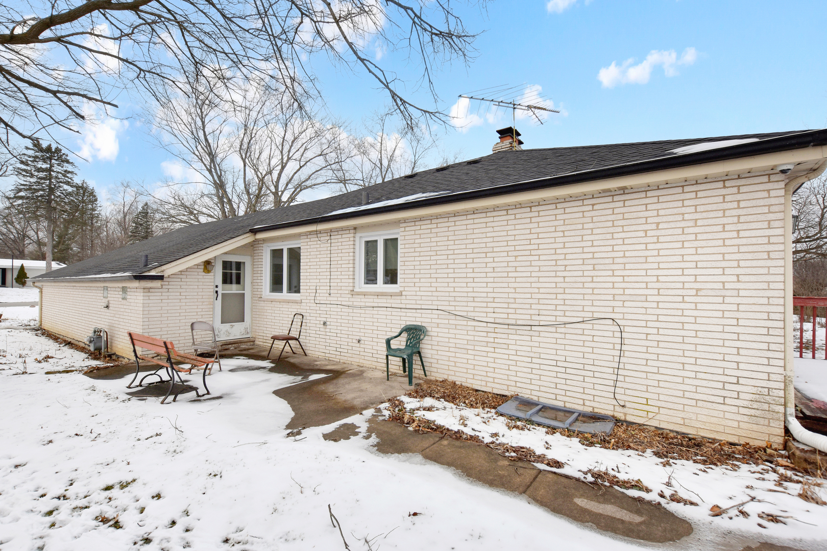 12557191 Property Photo 35