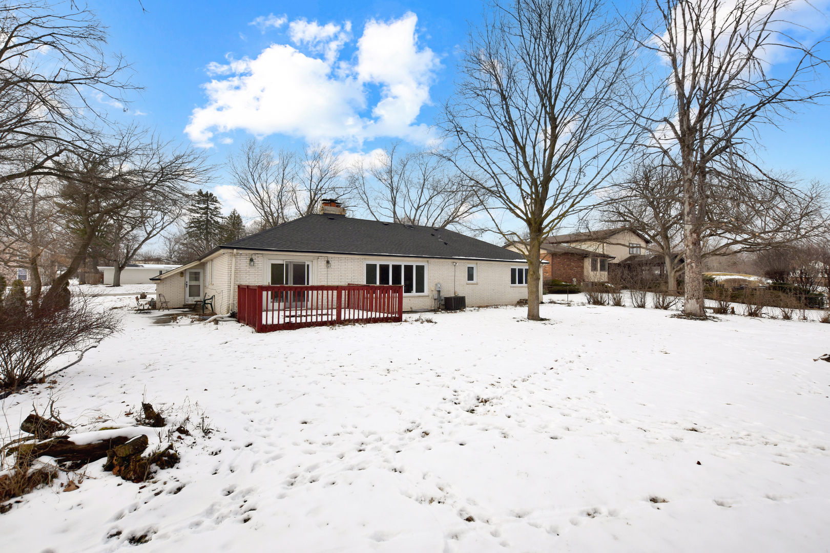 12557191 Property Photo 36