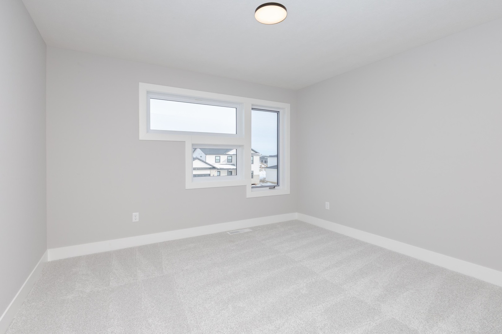 5303 Finlen Lane Property Photo 34