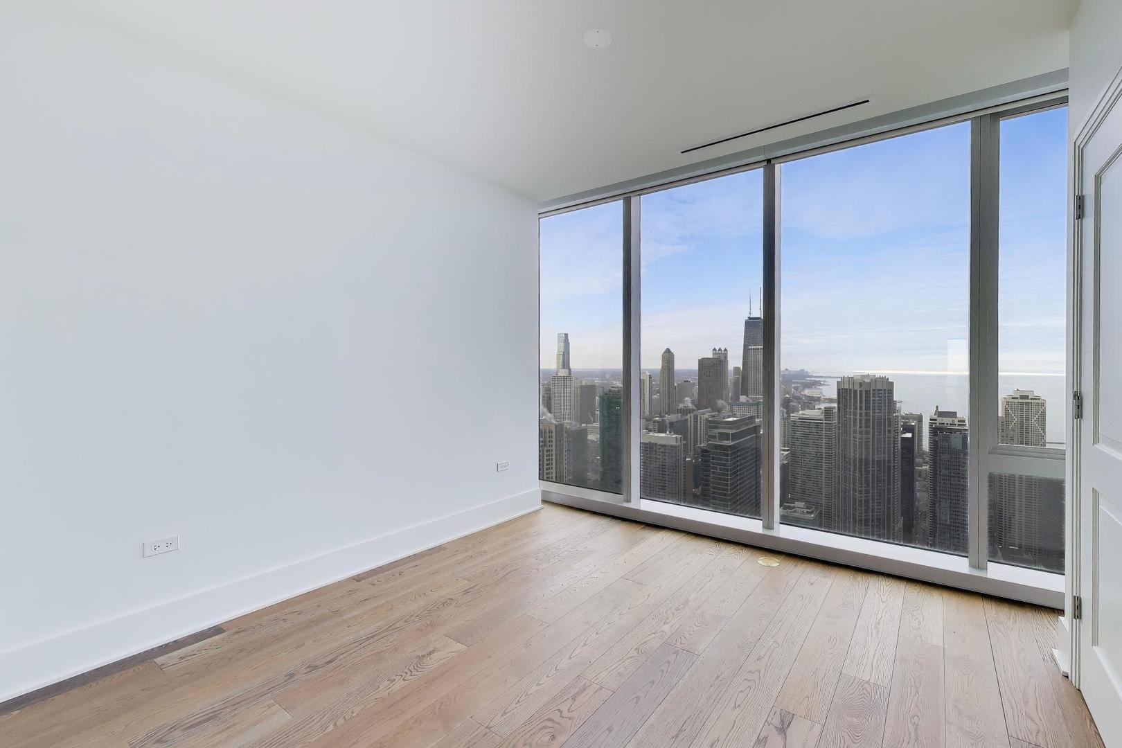 363 E Wacker Drive 5506 Property Photo 24