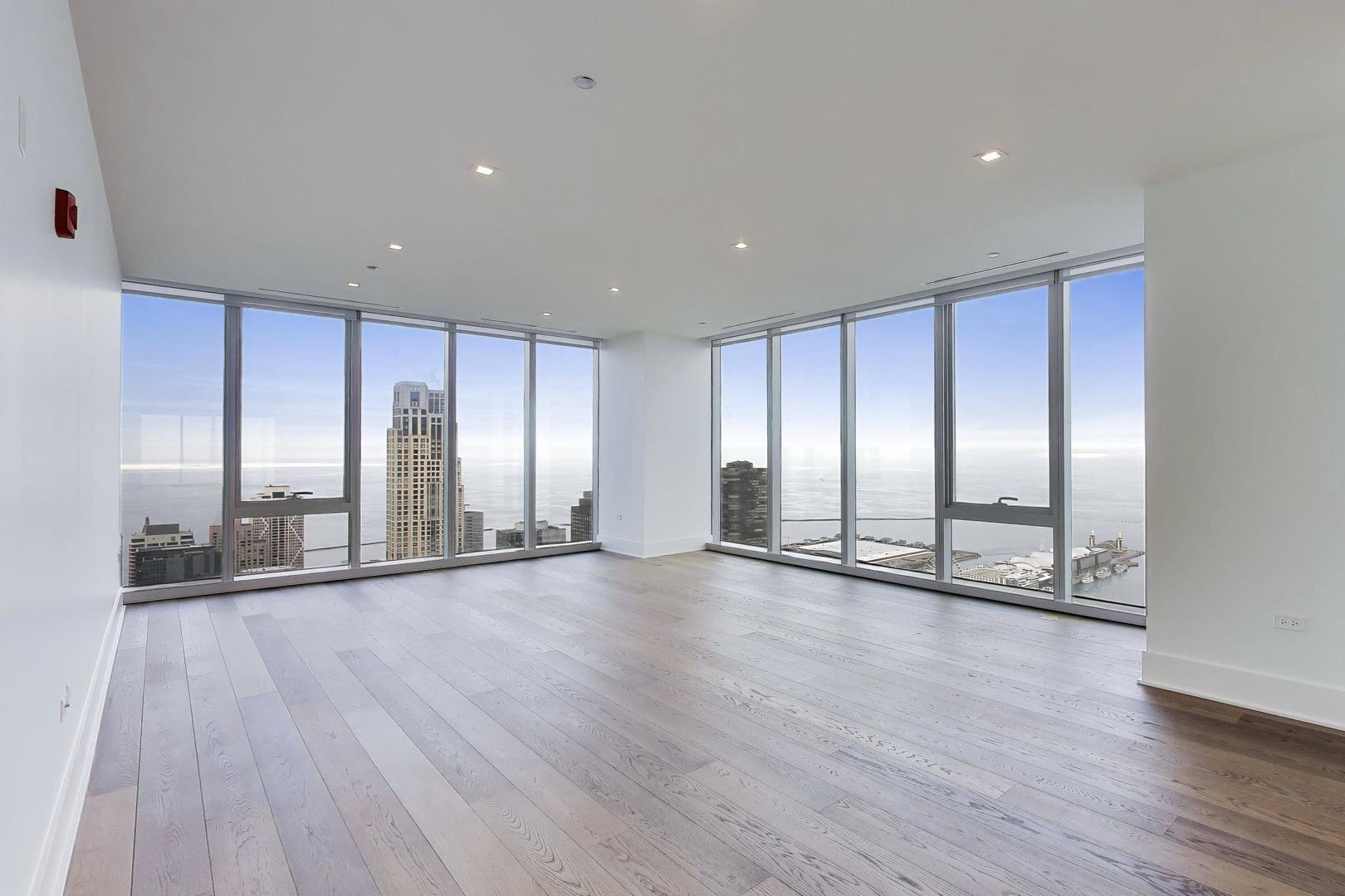 363 E Wacker Drive 5506 Property Photo 57