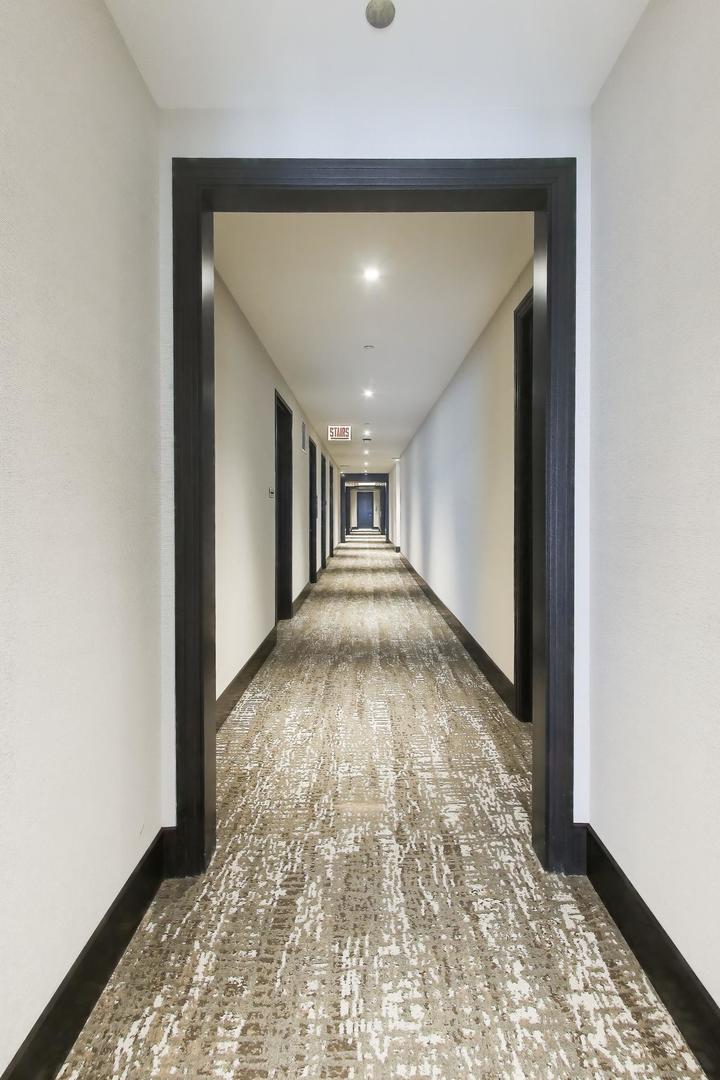 363 E Wacker Drive 5506 Property Photo 58
