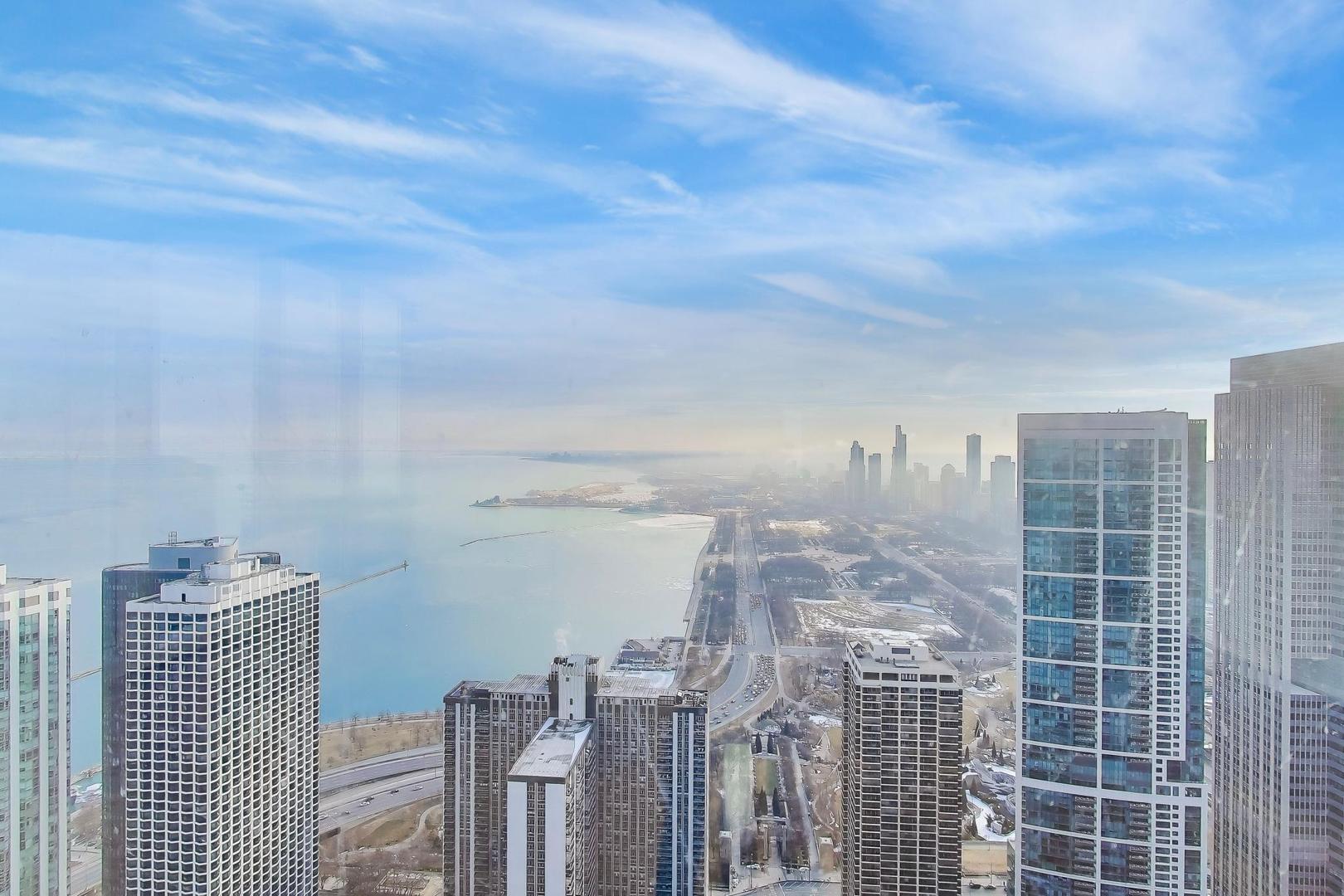 363 E Wacker Drive 5506 Property Photo 64