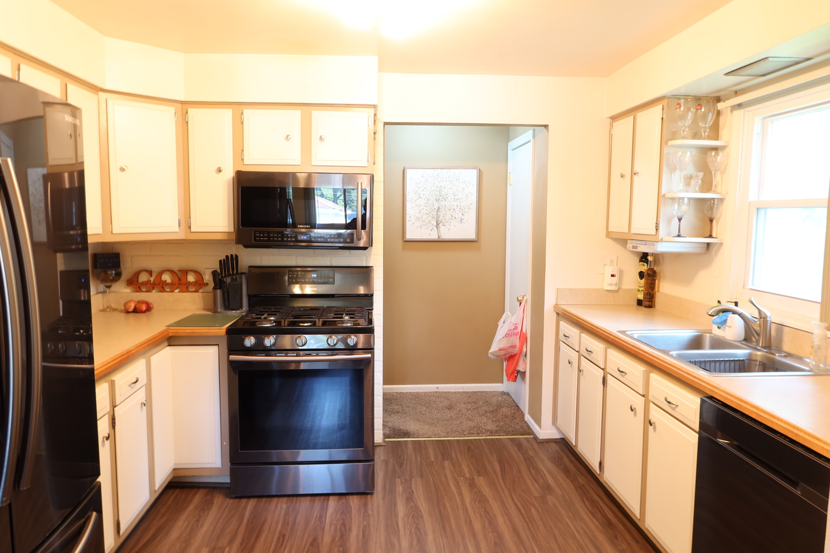 12557263 Property Photo 7