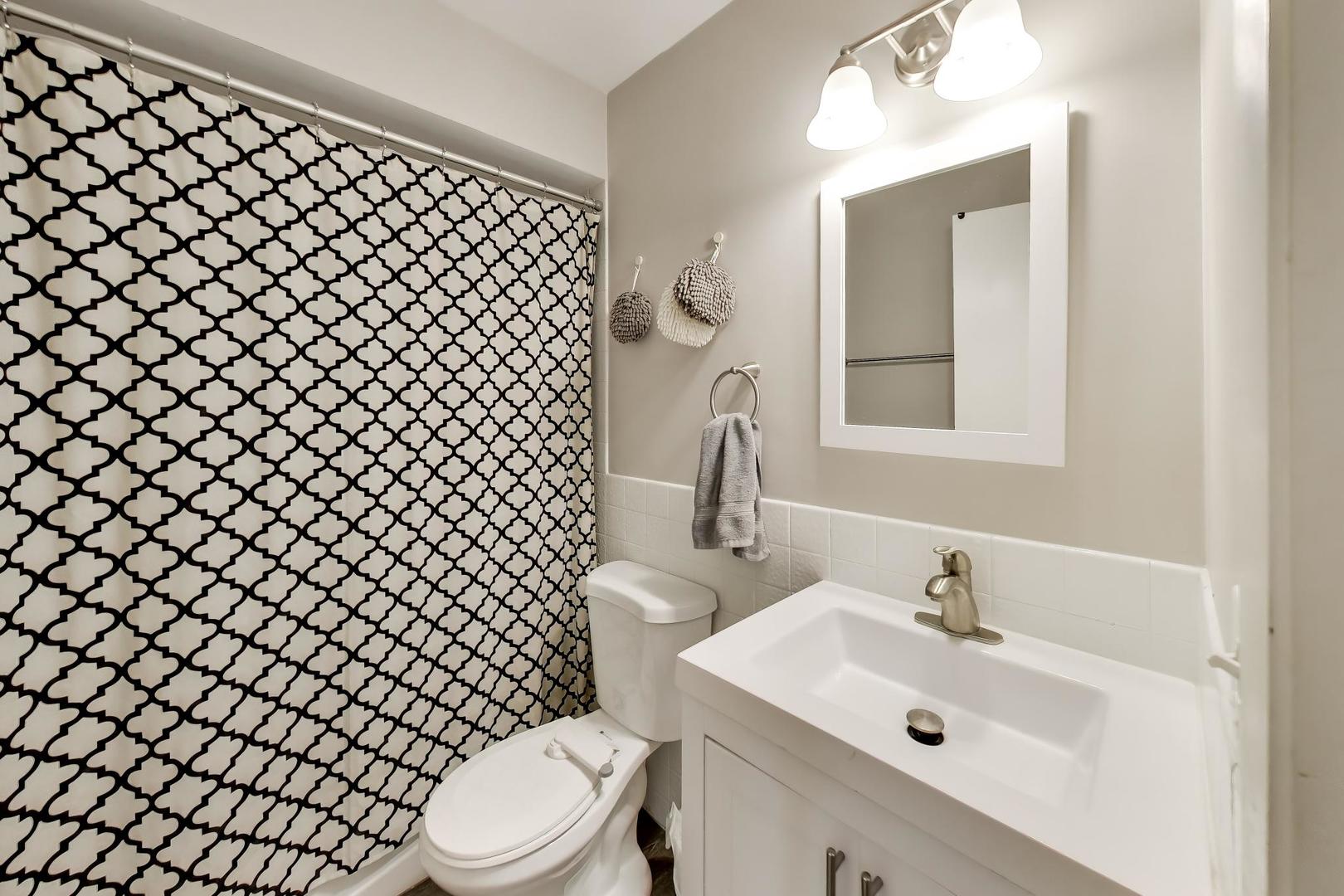 12557334 Property Photo 16