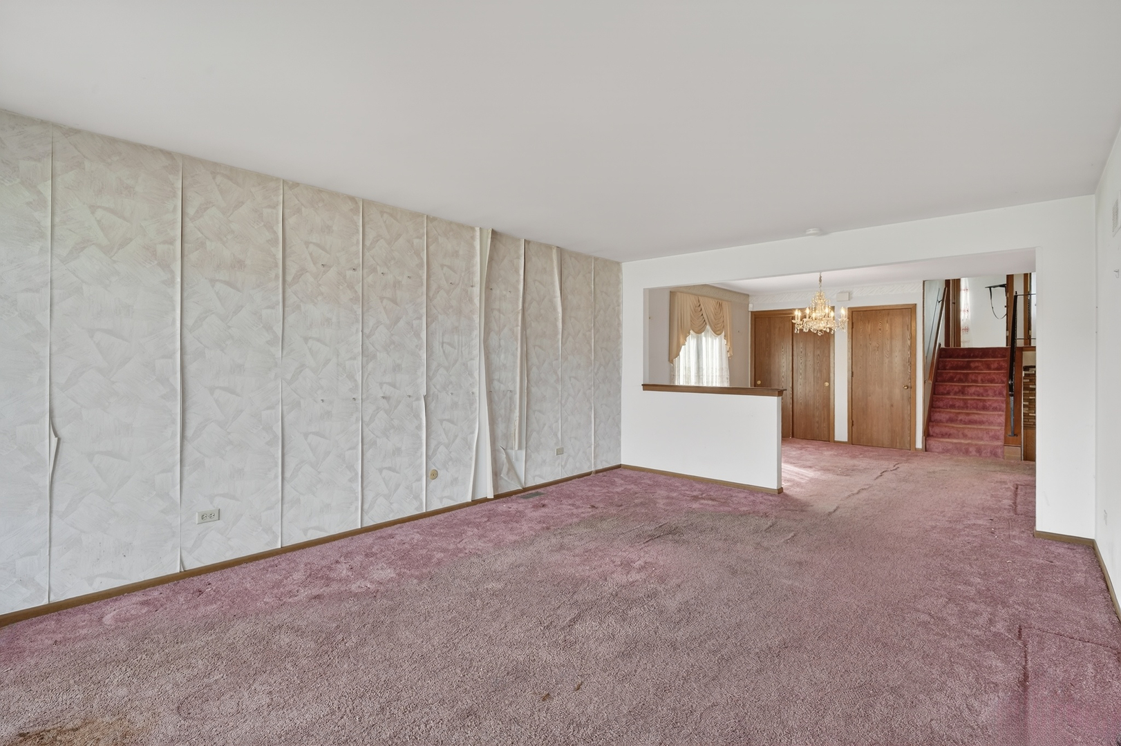 1141 Stewart Avenue Property Photo 3
