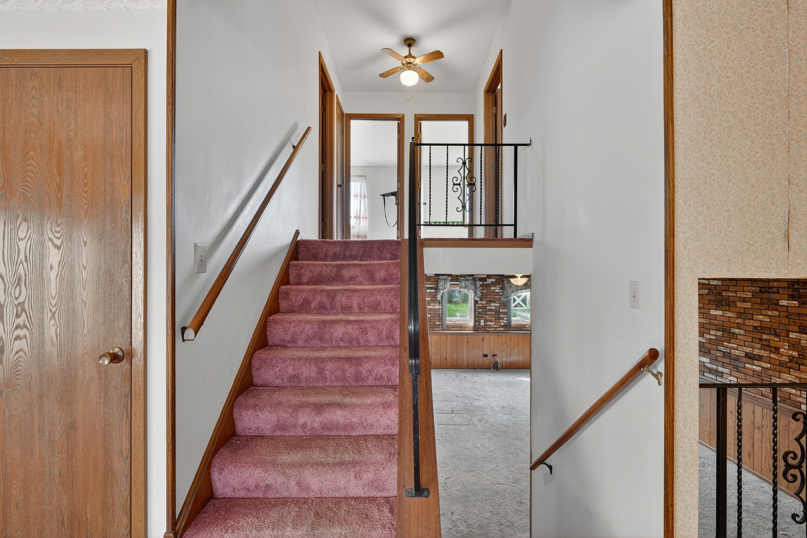 1141 Stewart Avenue Property Photo 6