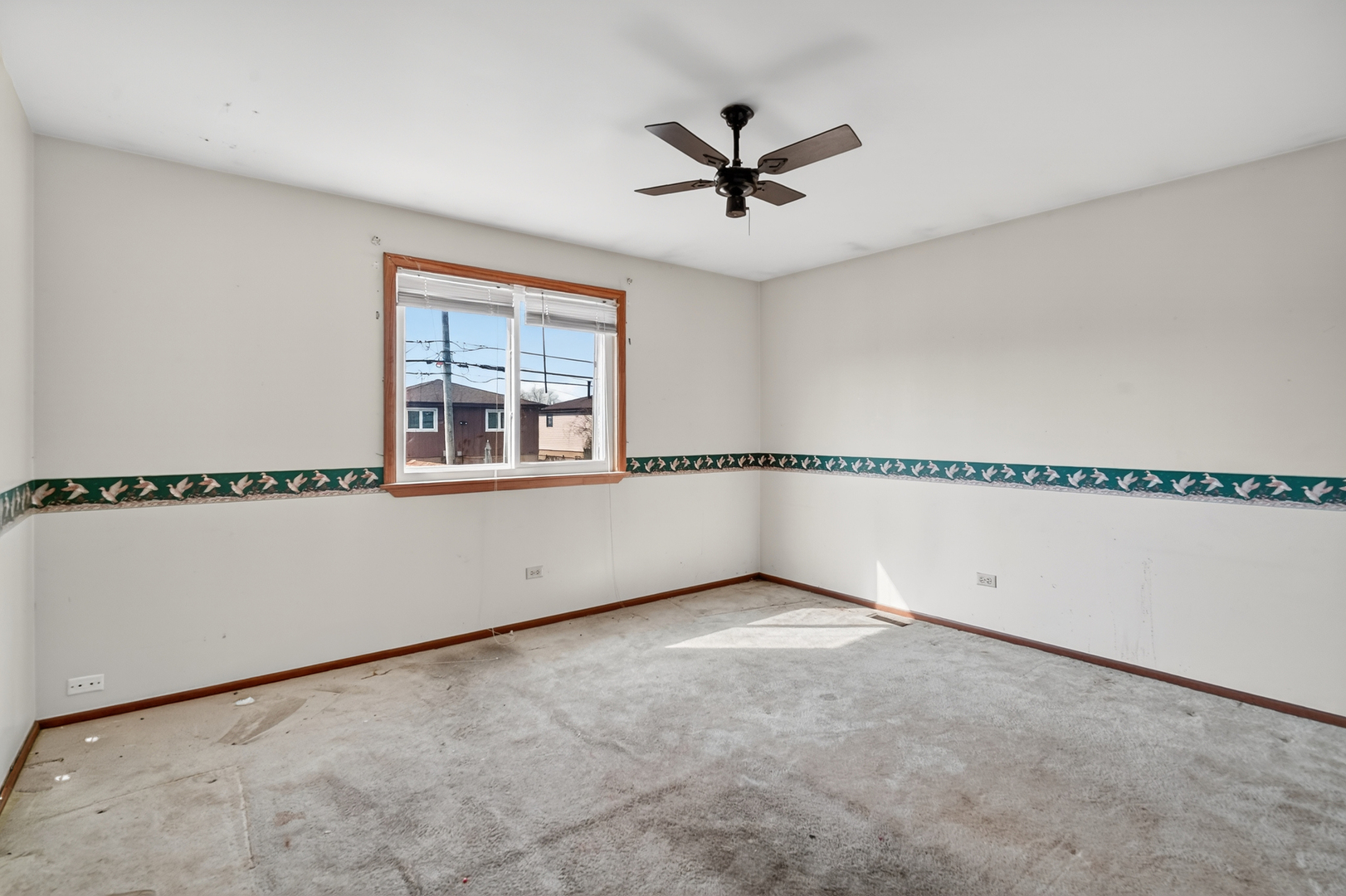 1141 Stewart Avenue Property Photo 13