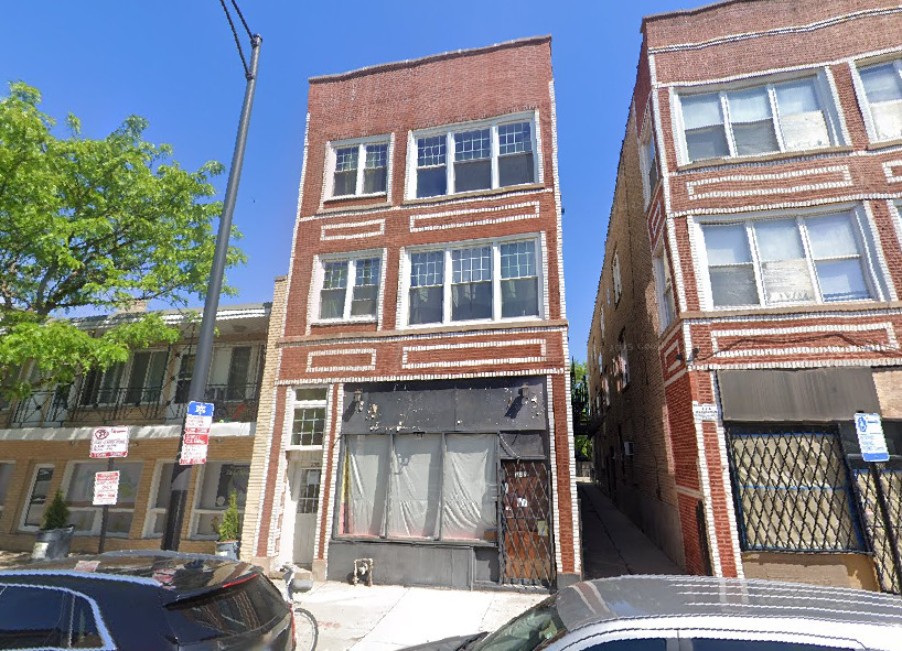 3742 W Montrose Avenue Property Photo 1