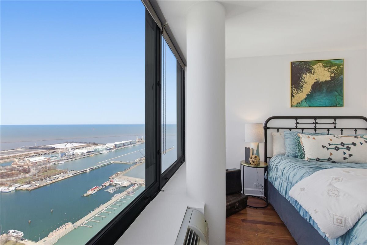 155 N Harbor Drive 5407 Property Photo 12