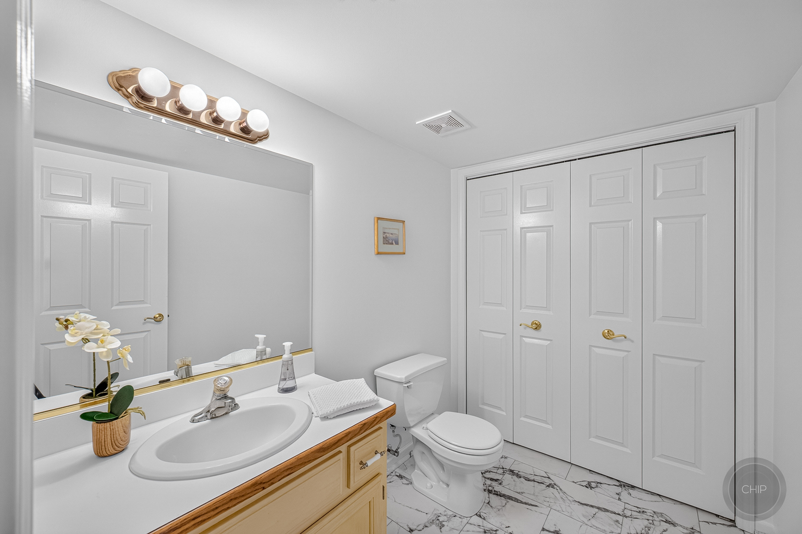 3252 Ridgefield Court Property Photo 7