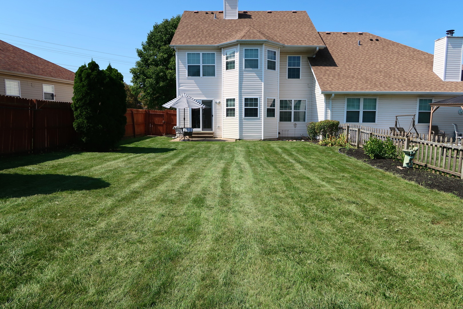 3252 Ridgefield Court Property Photo 15