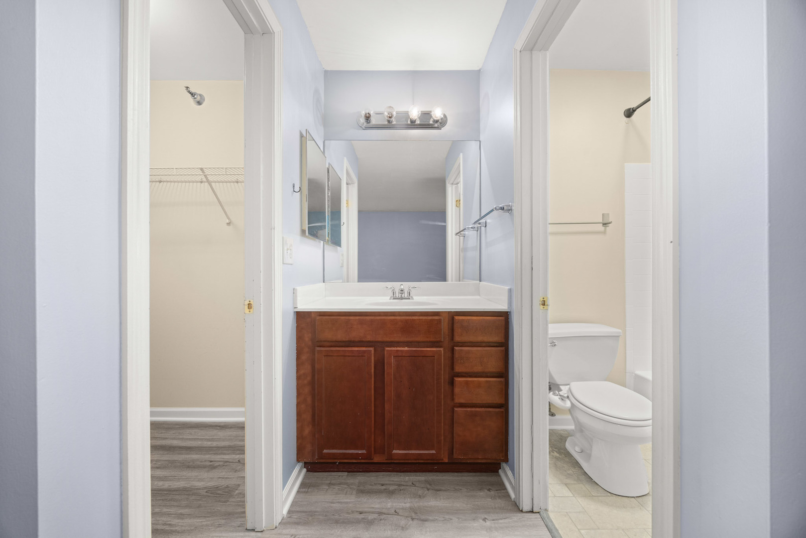 214 Glengarry Drive 201 Property Photo 13