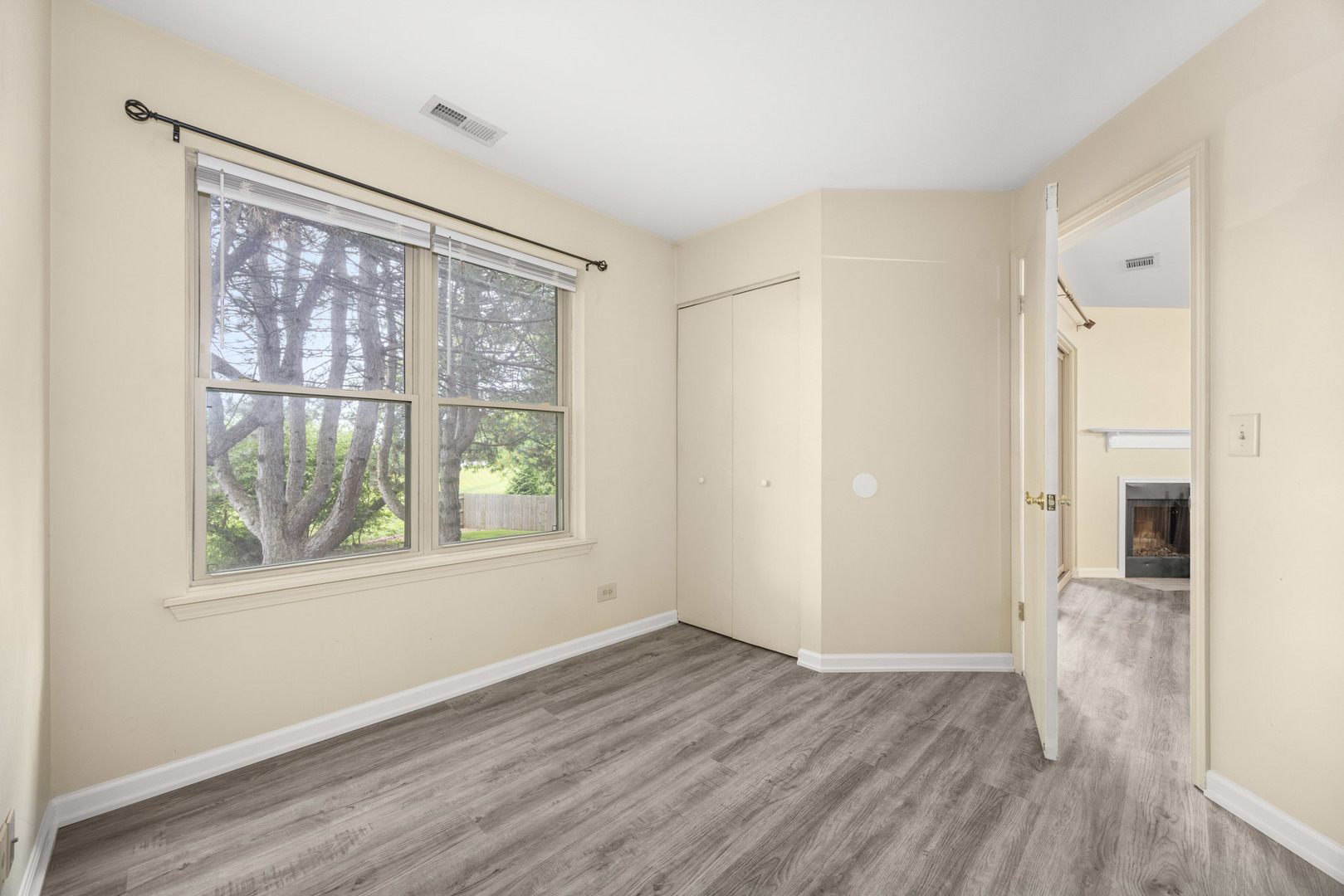 214 Glengarry Drive 201 Property Photo 16