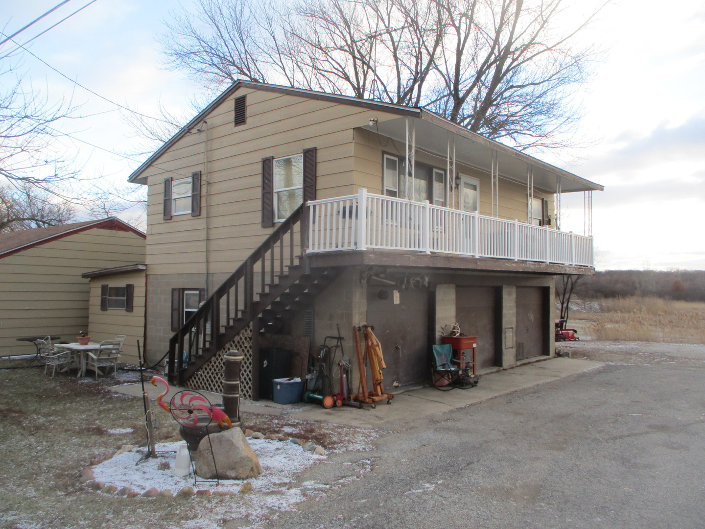 1862 N 2753rd Road Property Photo 1