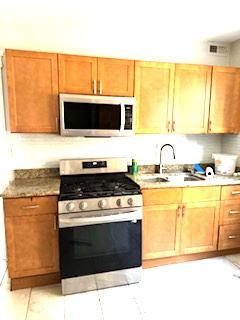 3100 W Lexington Street Property Photo 9