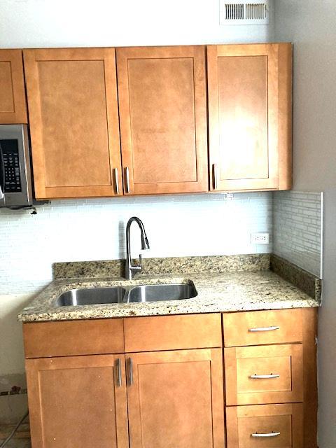 3100 W Lexington Street Property Photo 11