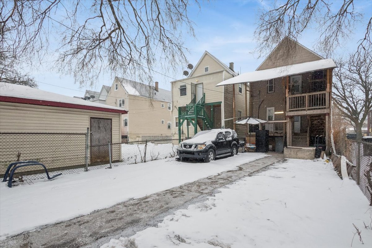6027 S Loomis Boulevard Property Photo 19