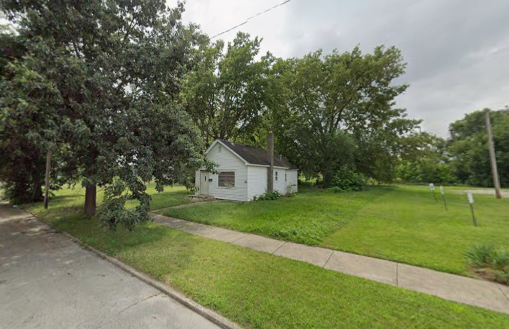 1237 N Calhoun Street Property Photo 4