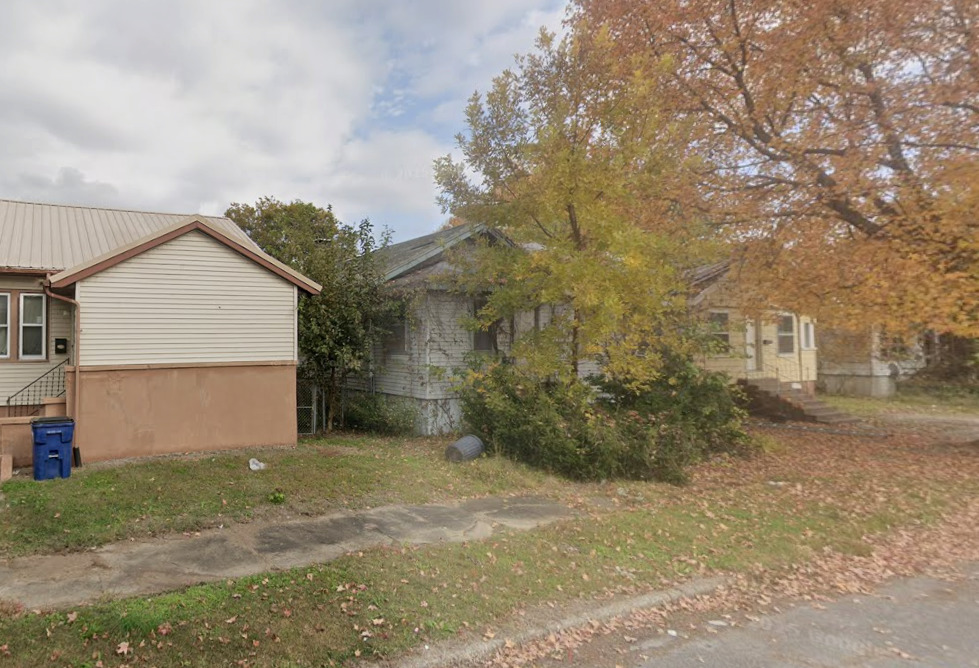 3712 Highland Avenue Property Photo 3