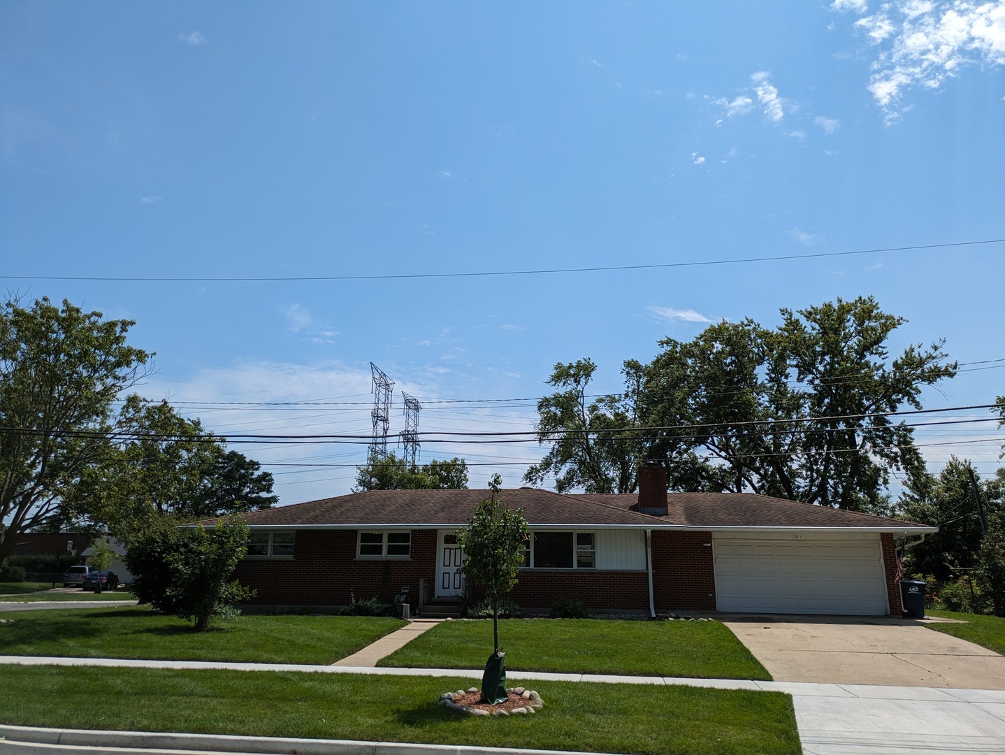 381 W Millers Road