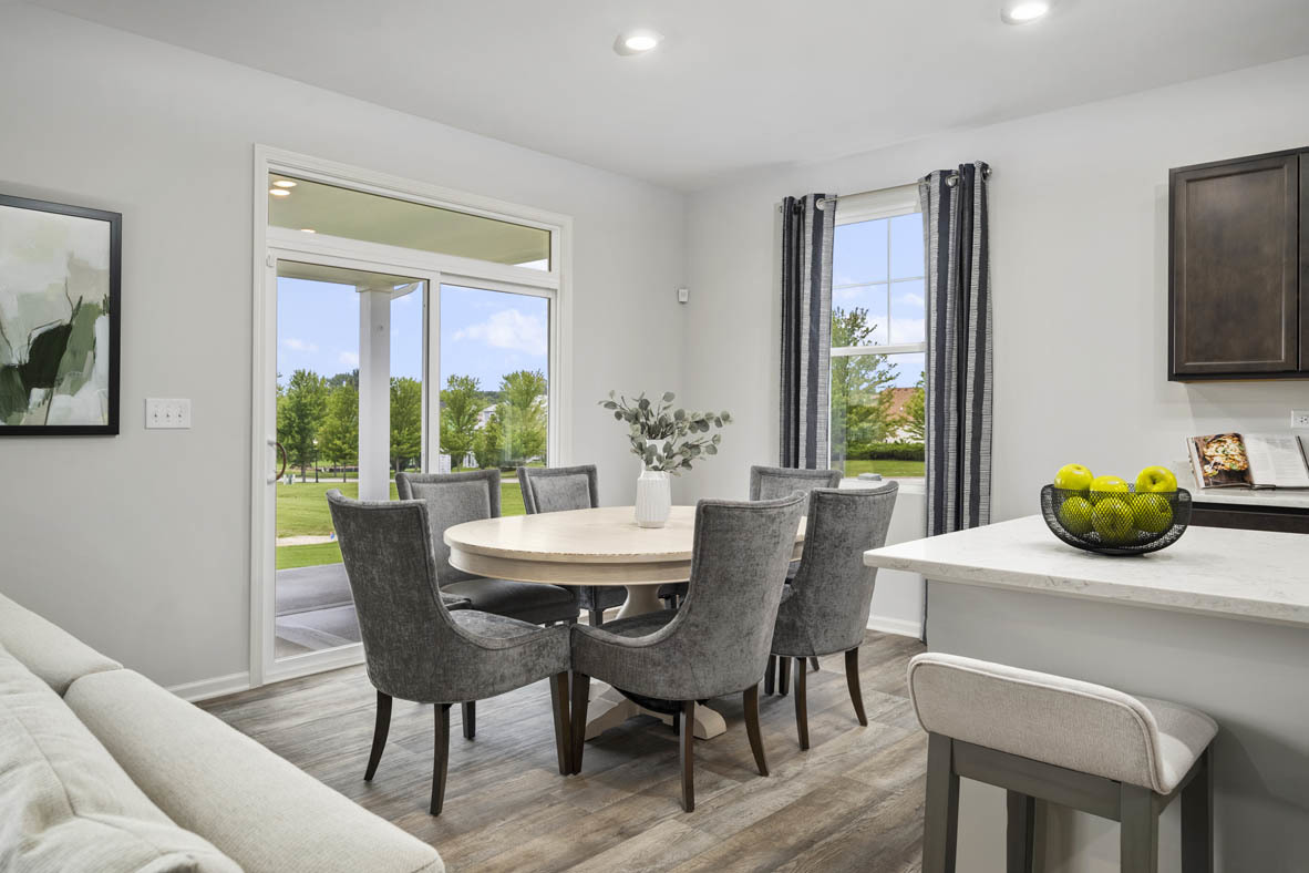 1211 Tiger Lily Drive Property Photo 10