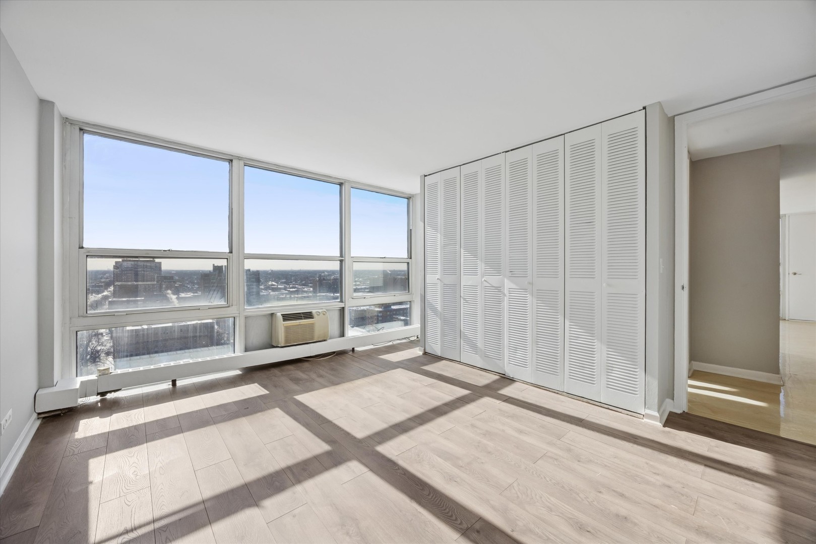6730 S South Shore Drive 1604 Property Photo 10