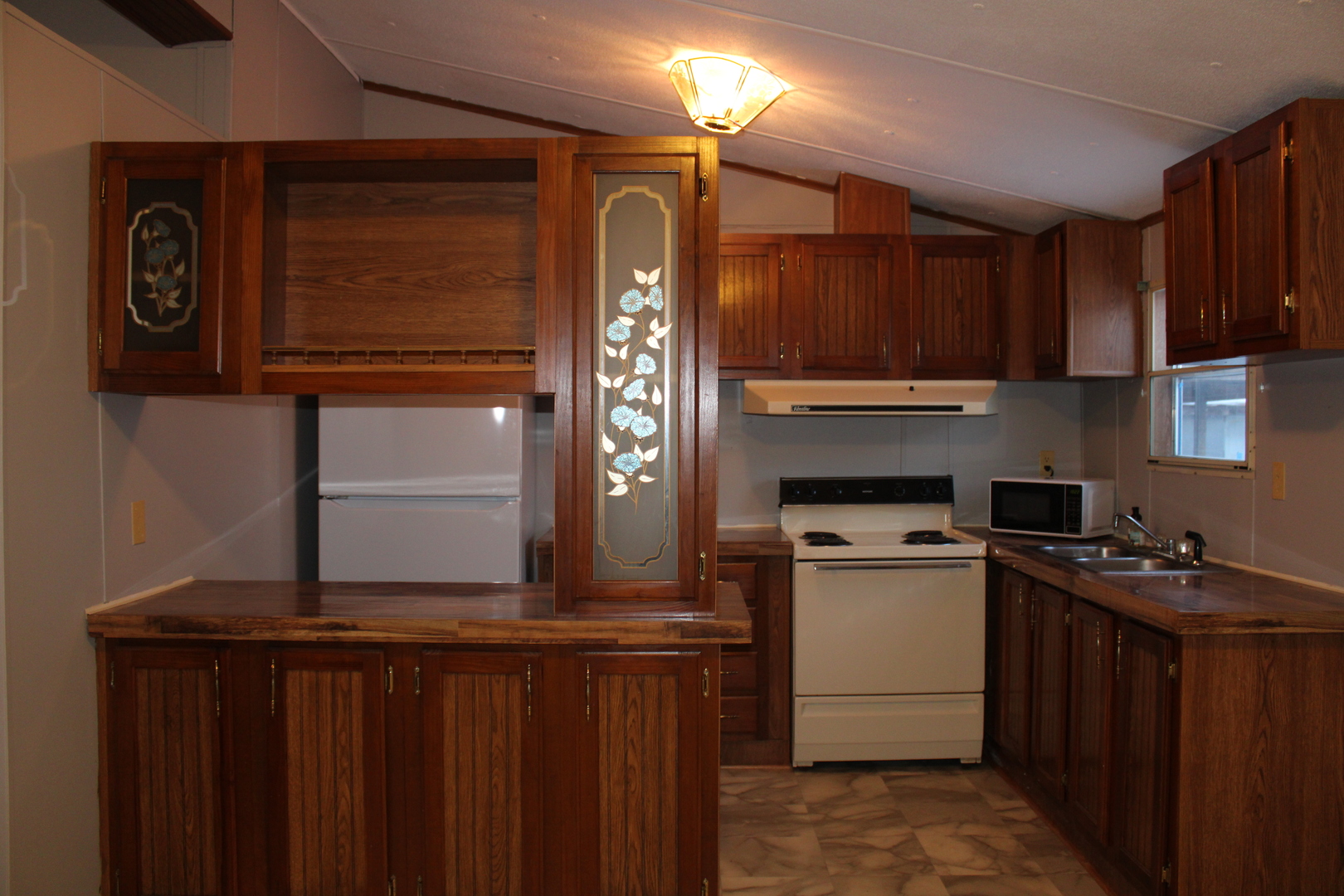 406 W Kirkwood Street Property Photo 6