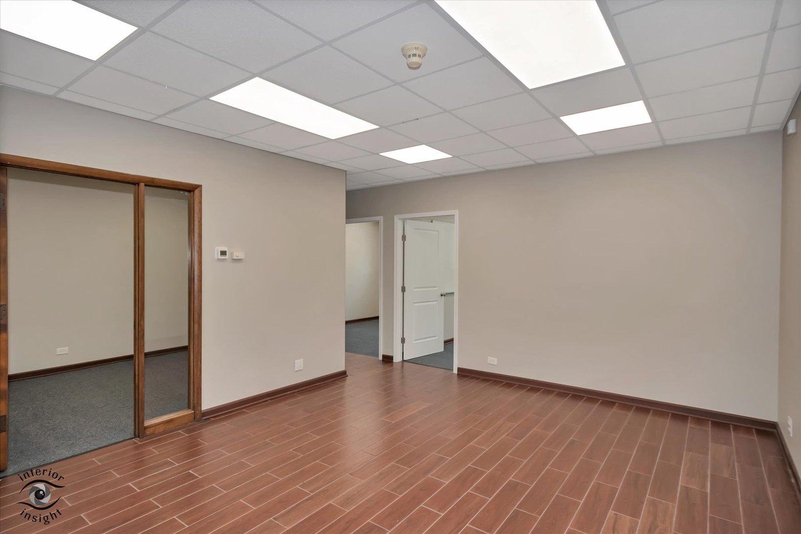 501 W Ogden Avenue Property Photo 12