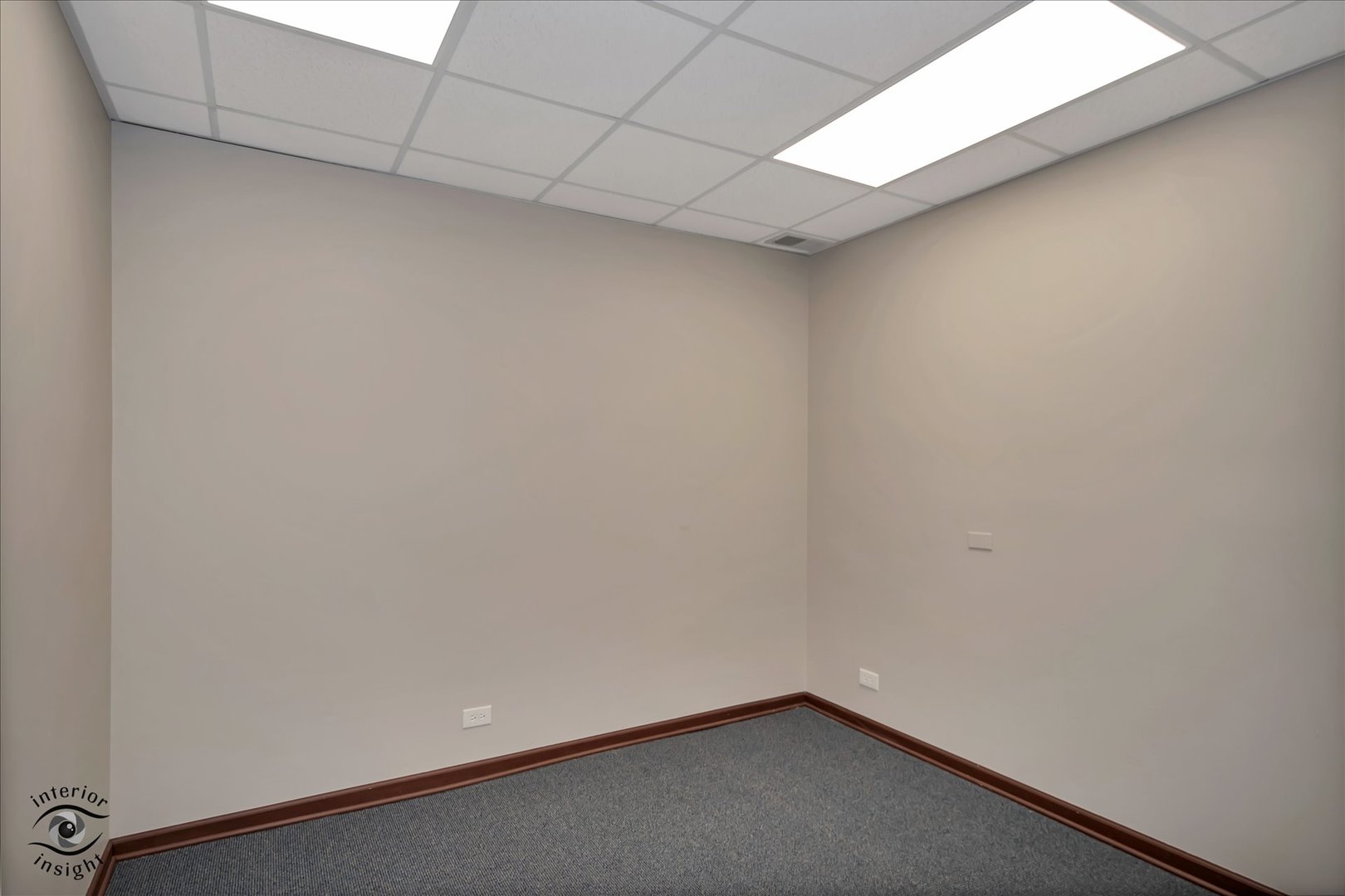 501 W Ogden Avenue Property Photo 17