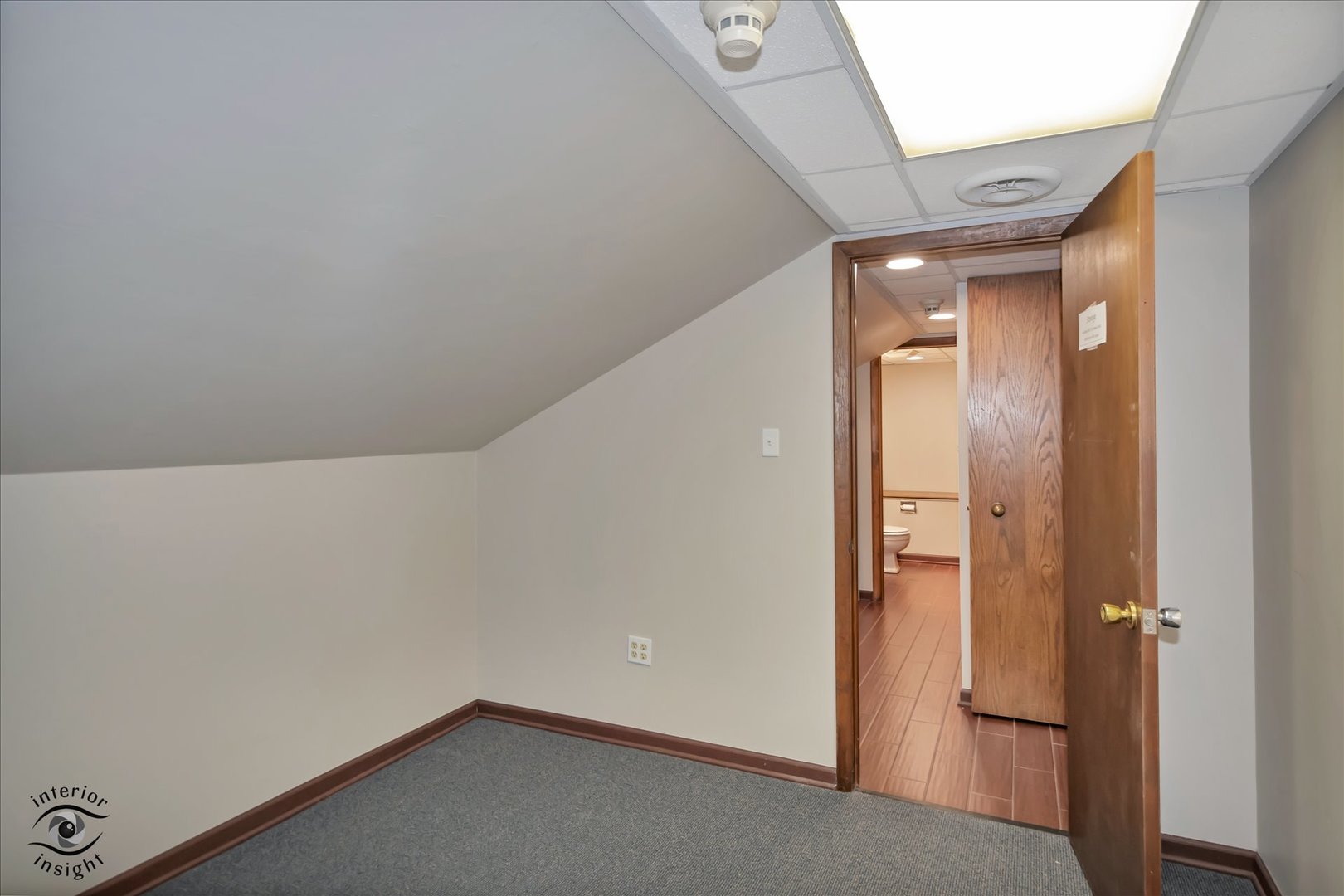 501 W Ogden Avenue Property Photo 25