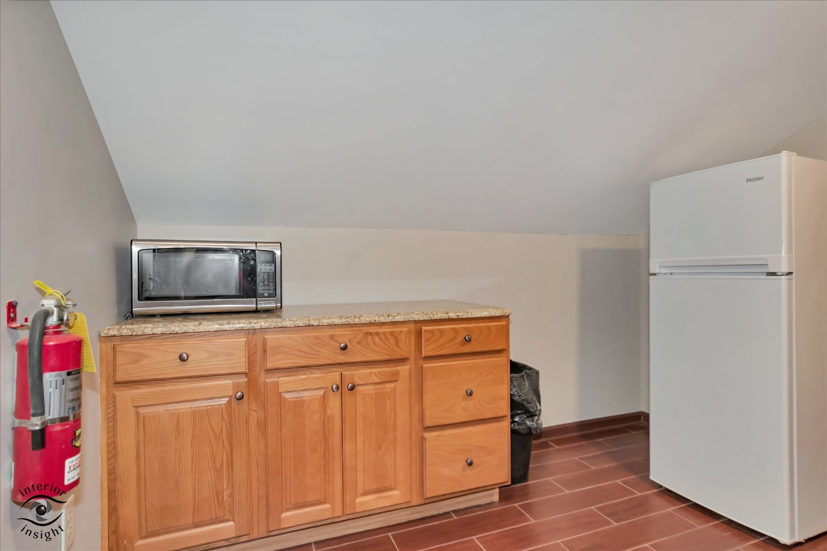 501 W Ogden Avenue Property Photo 26