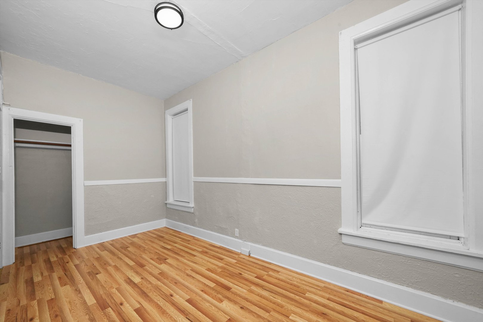 2140 W Cermak Road Property Photo 11
