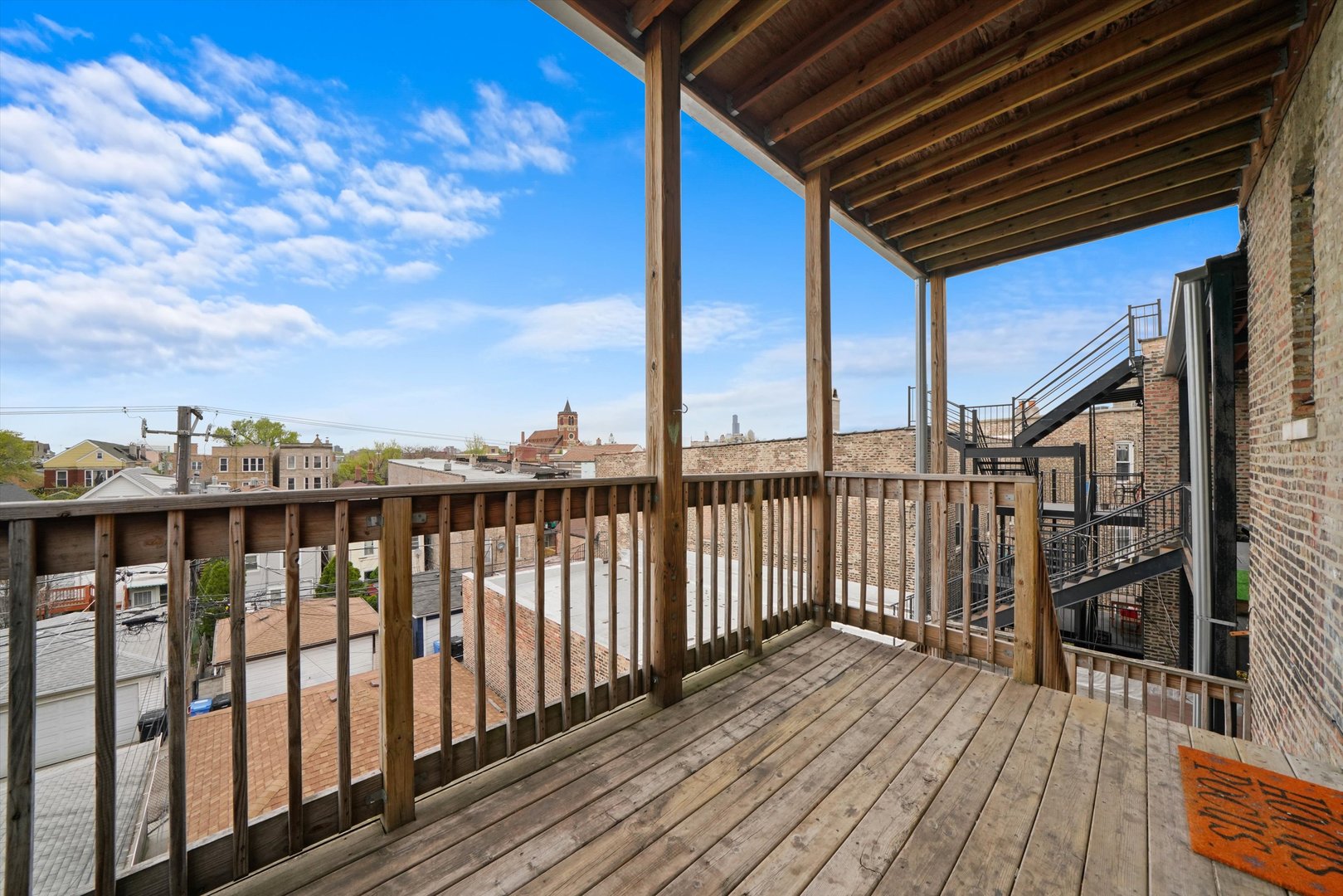 2140 W Cermak Road Property Photo 30