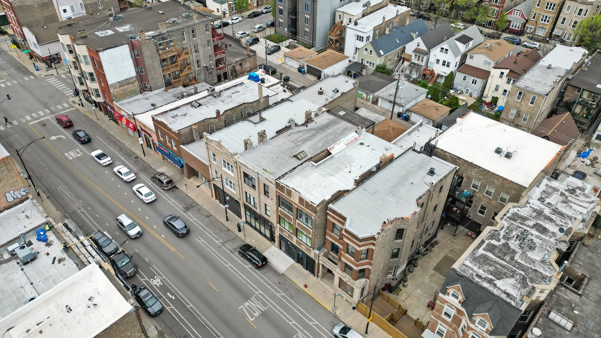 2140 W Cermak Road Property Photo 35