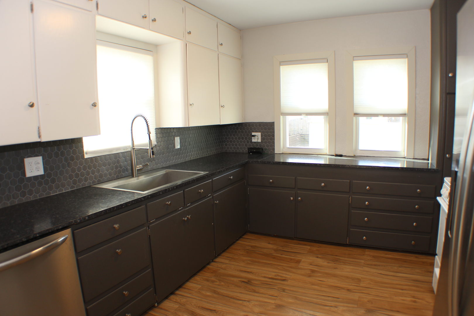539 W 29th Streets Property Photo 13