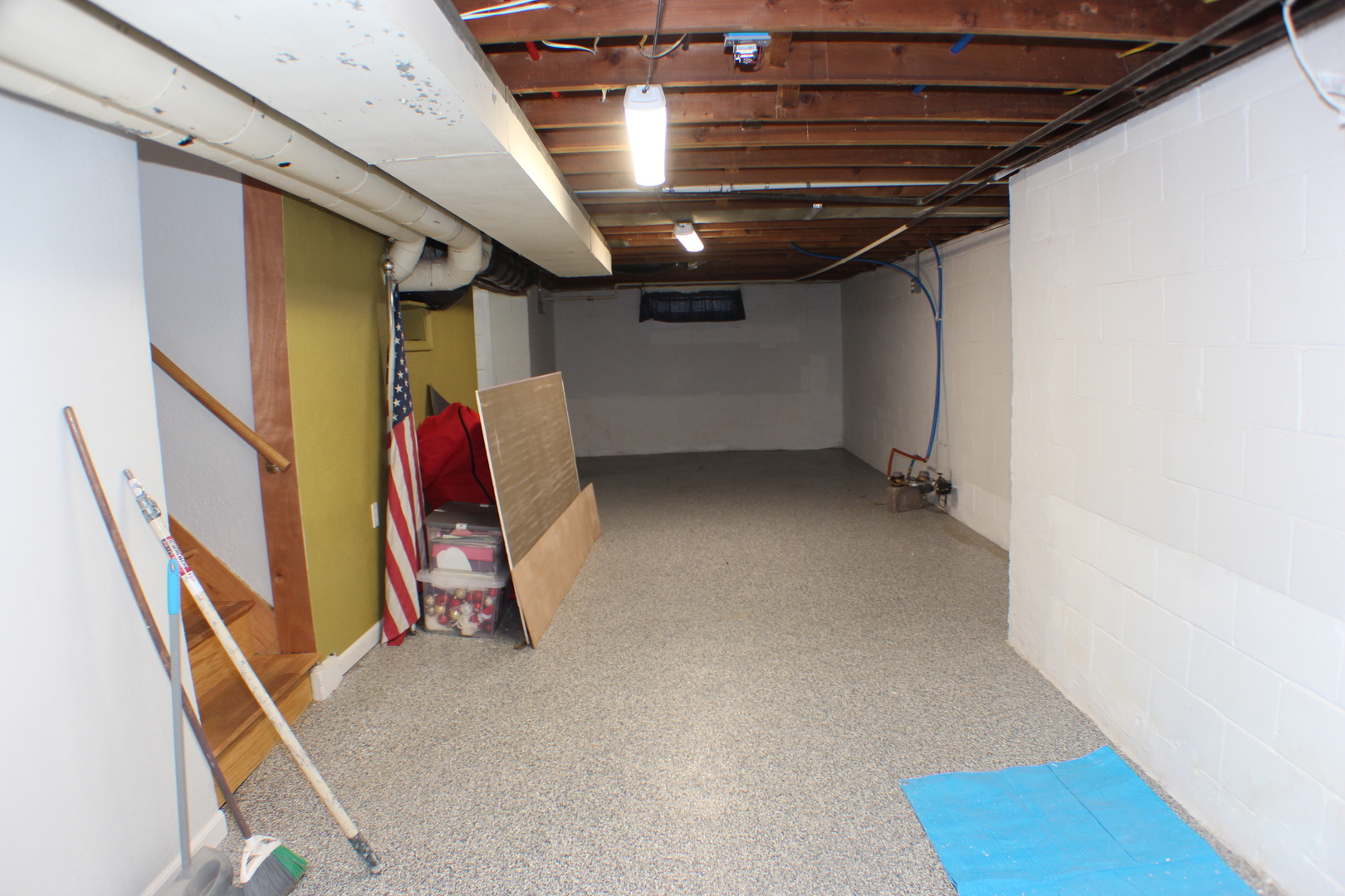 539 W 29th Streets Property Photo 14