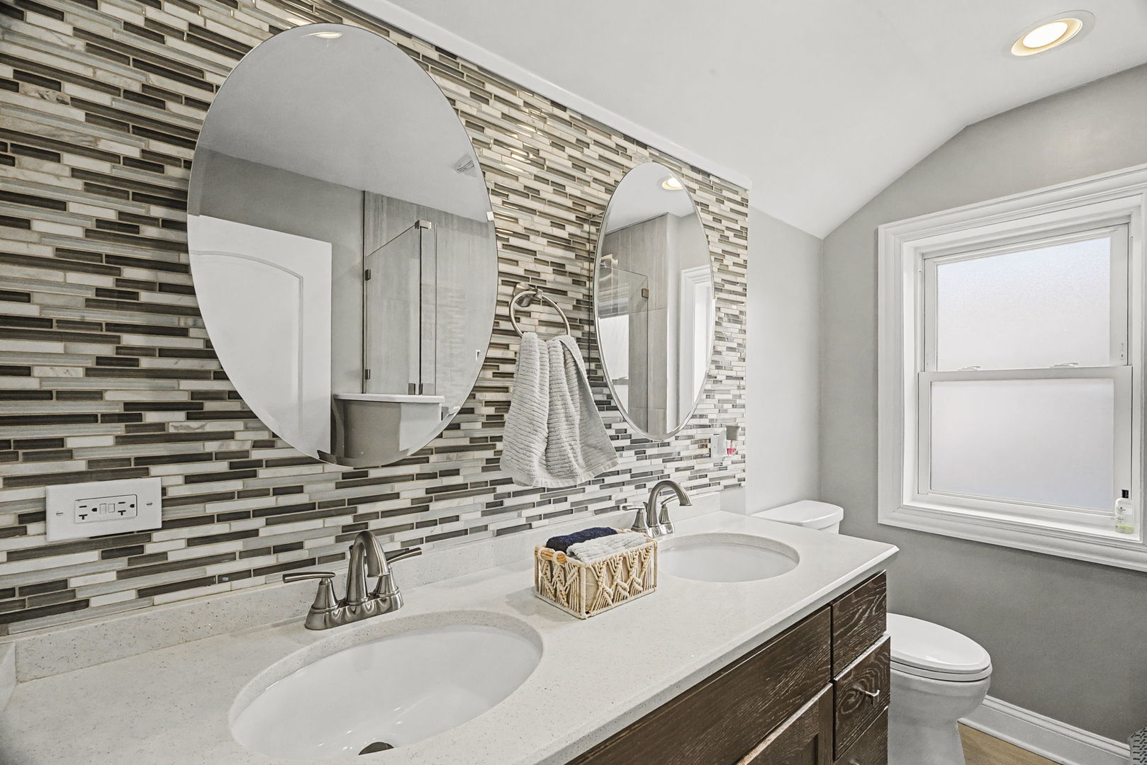 3716 N Nottingham Avenue Property Photo 17