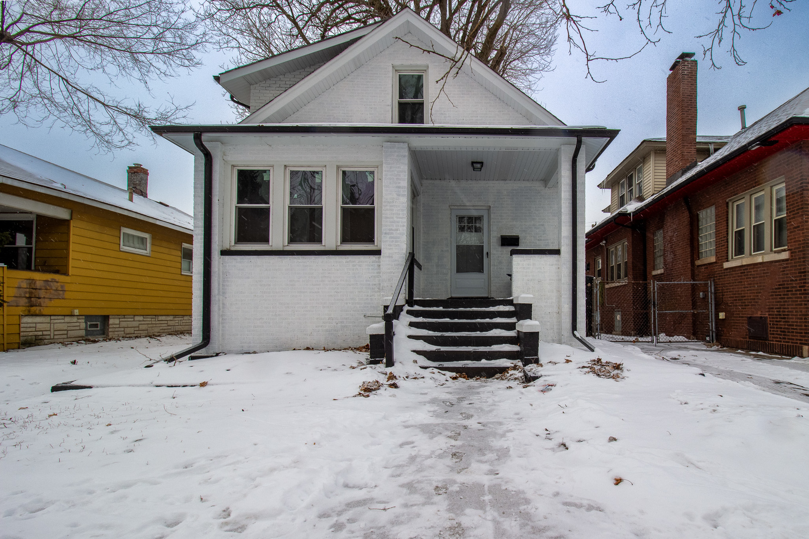678 Douglas Avenue Property Photo 1