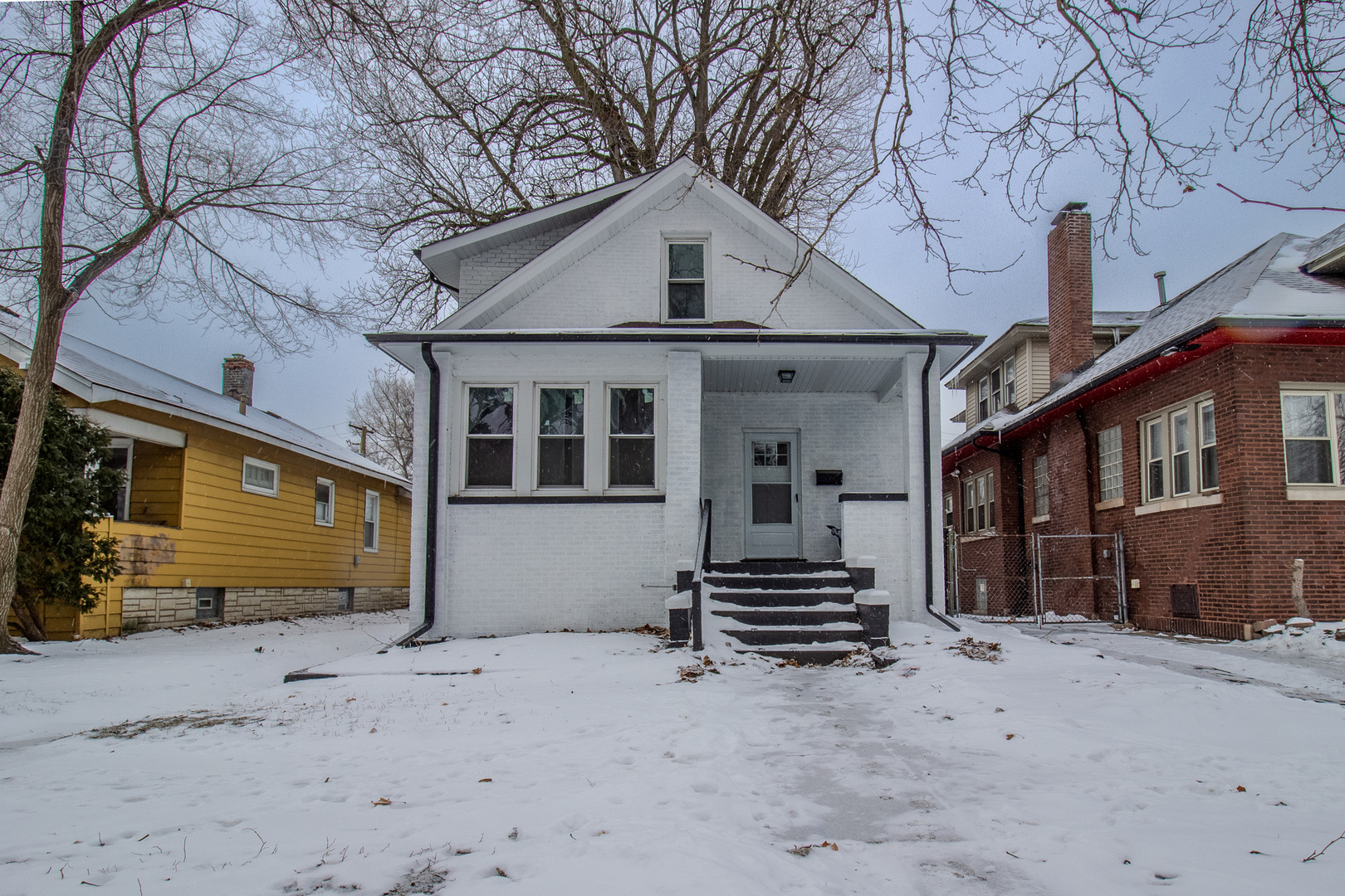 678 Douglas Avenue Property Photo 2