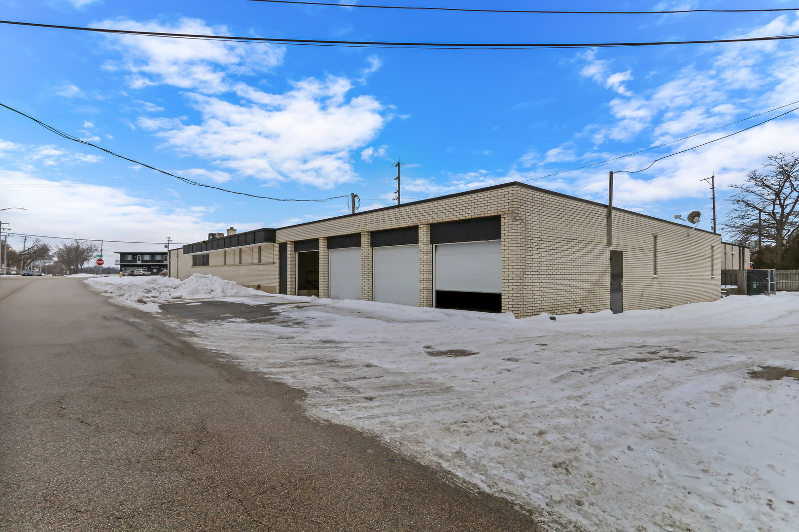 12560270 Property Photo 2