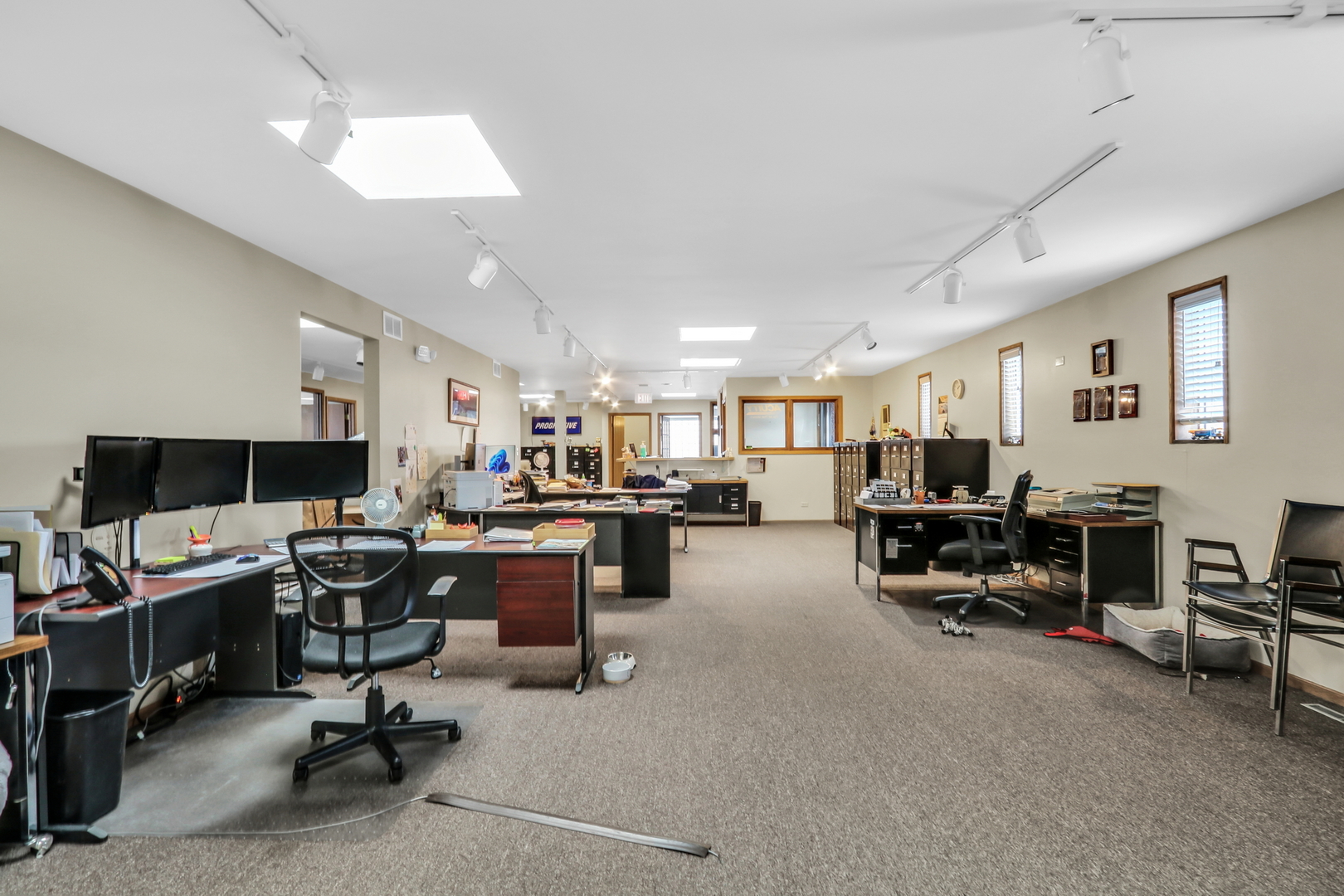 12560270 Property Photo 21