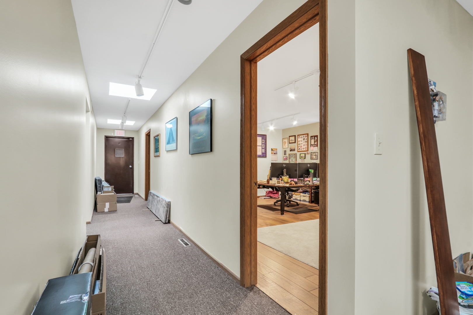 12560270 Property Photo 24