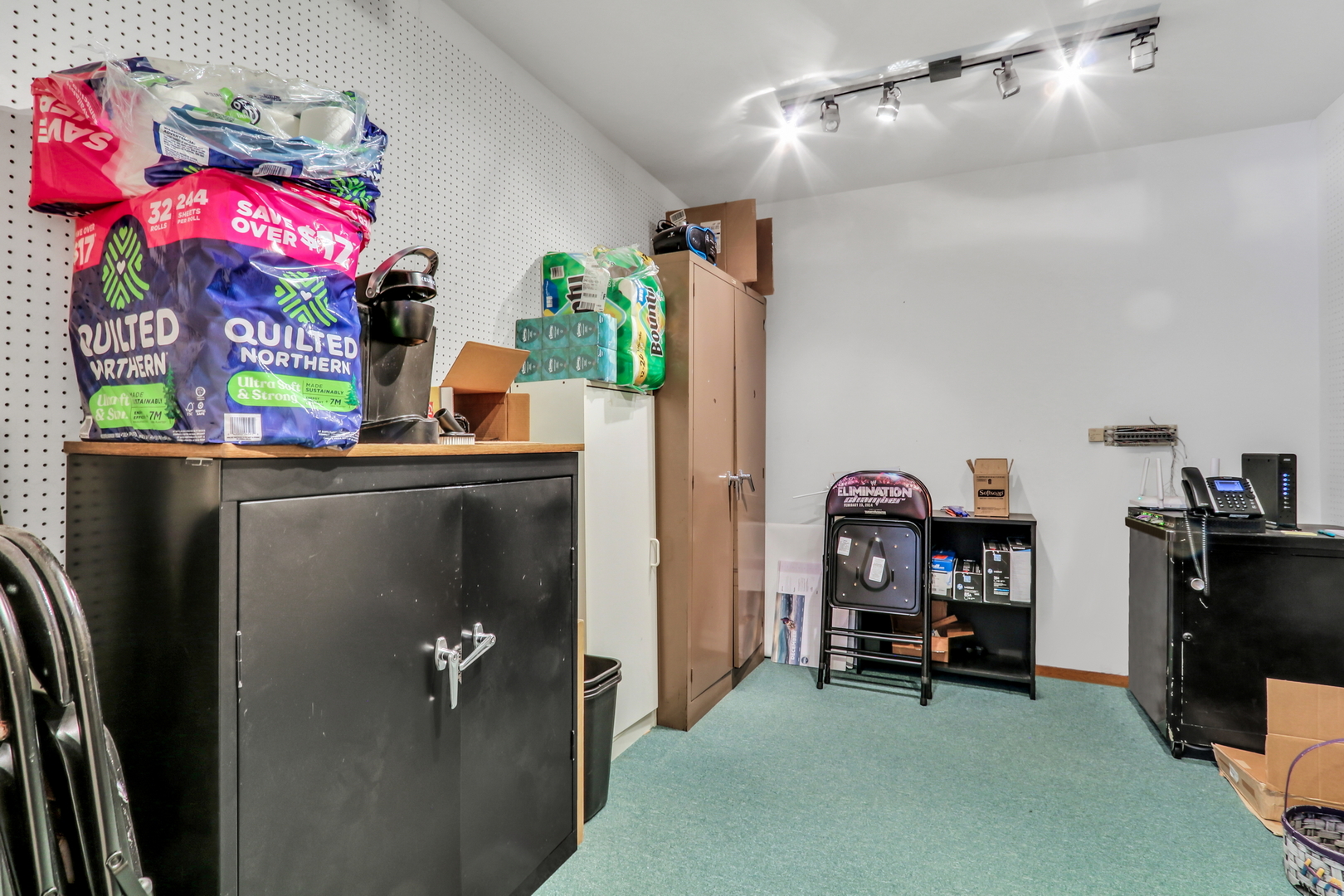 12560270 Property Photo 31