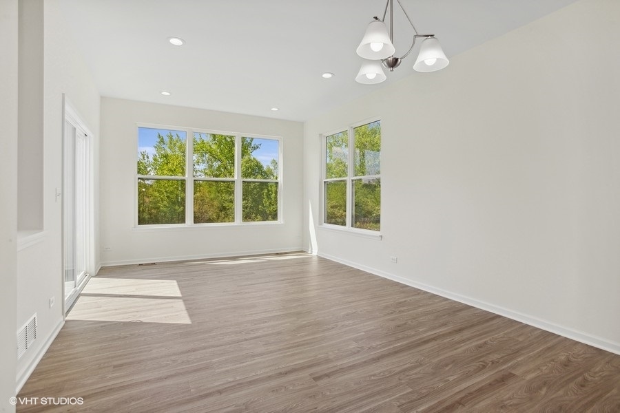 239 Stonington Drive Property Photo 9