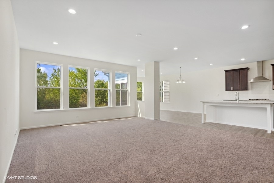 239 Stonington Drive Property Photo 11
