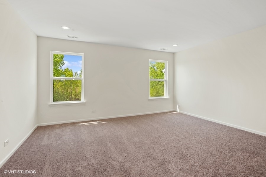 239 Stonington Drive Property Photo 14