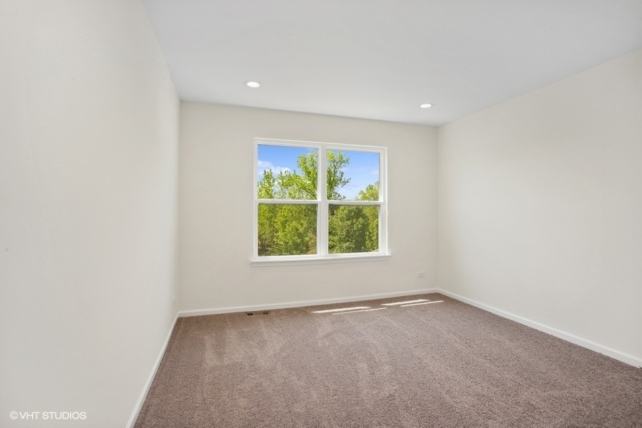 239 Stonington Drive Property Photo 17