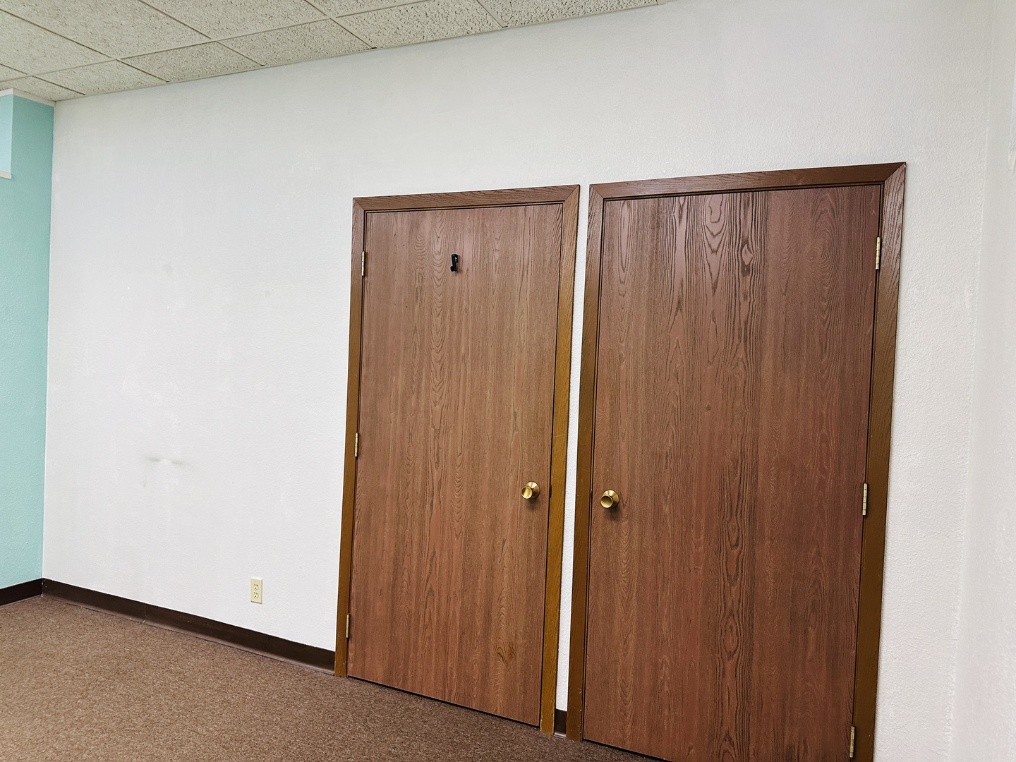 773 W Lincoln Boulevard 204a Property Photo 5