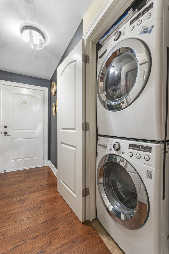 310 S Main Street 209 Property Photo 6